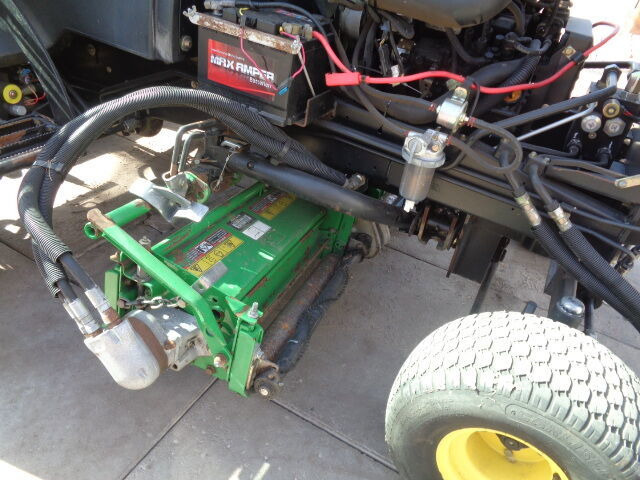 מכסחת גינה John Deere 3235C: תמונה 15