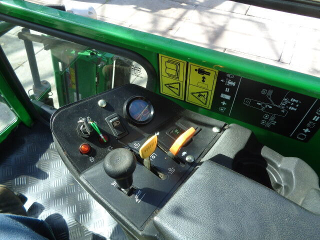 מכסחת גינה John Deere 3235C: תמונה 10