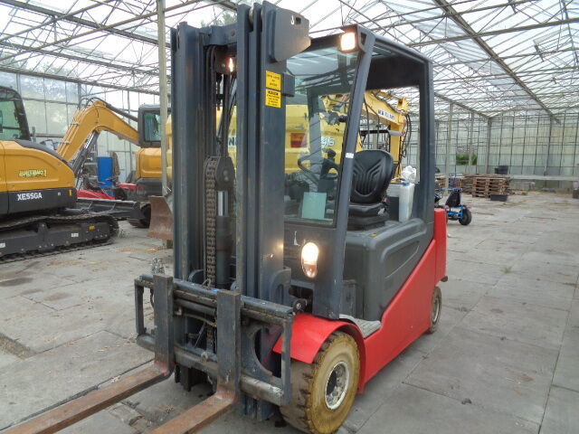 מלגזה Jungheinrich EFG425: תמונה 13