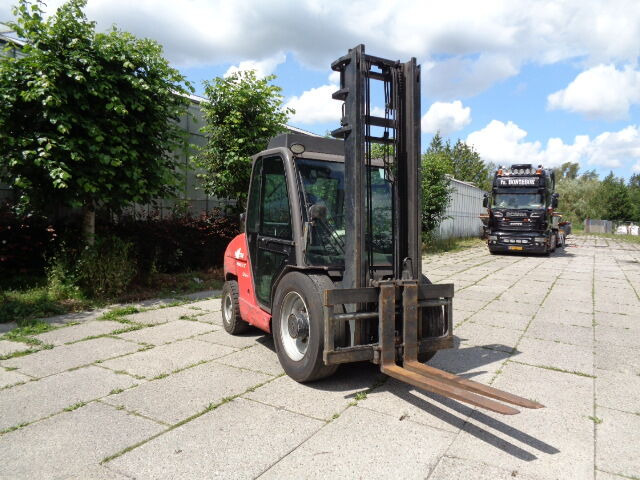 Manitou MSI 35 - מלגזת סולר: תמונה 3 Manitou MSI 35 - מלגזת סולר: תמונה 3