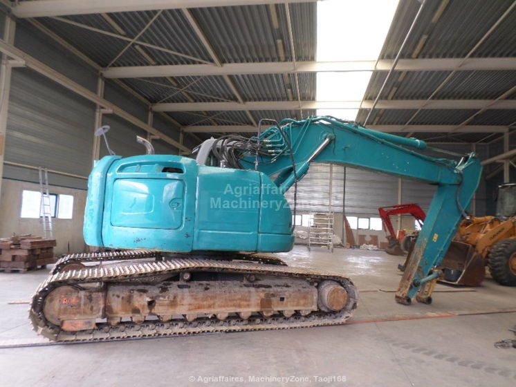 New Holland Kobelco Kobelco E 235 BSR-2 E 235 BSR-2 - מחפר סורק: תמונה 2 New Holland Kobelco Kobelco E 235 BSR-2 E 235 BSR-2 - מחפר סורק: תמונה 2
