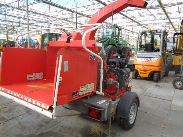 Vermeer BC600XL - מגרסת עץ: תמונה 1 Vermeer BC600XL - מגרסת עץ: תמונה 1