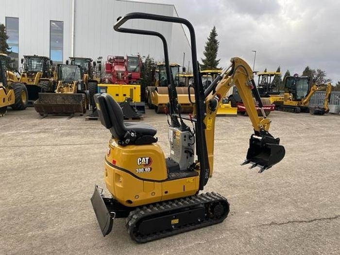 CAT 300.9D - מיני מחפר: תמונה 2 CAT 300.9D - מיני מחפר: תמונה 2