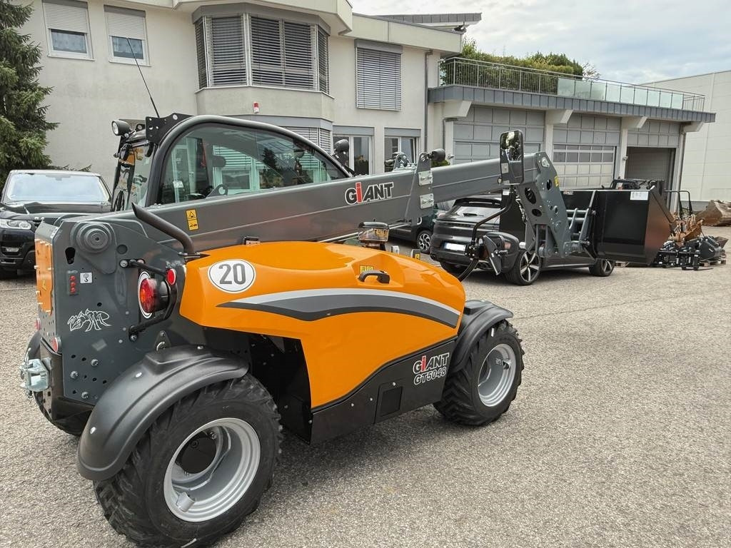 GiANT GT5048 - מפעיל טלסקופי: תמונה 3 GiANT GT5048 - מפעיל טלסקופי: תמונה 3
