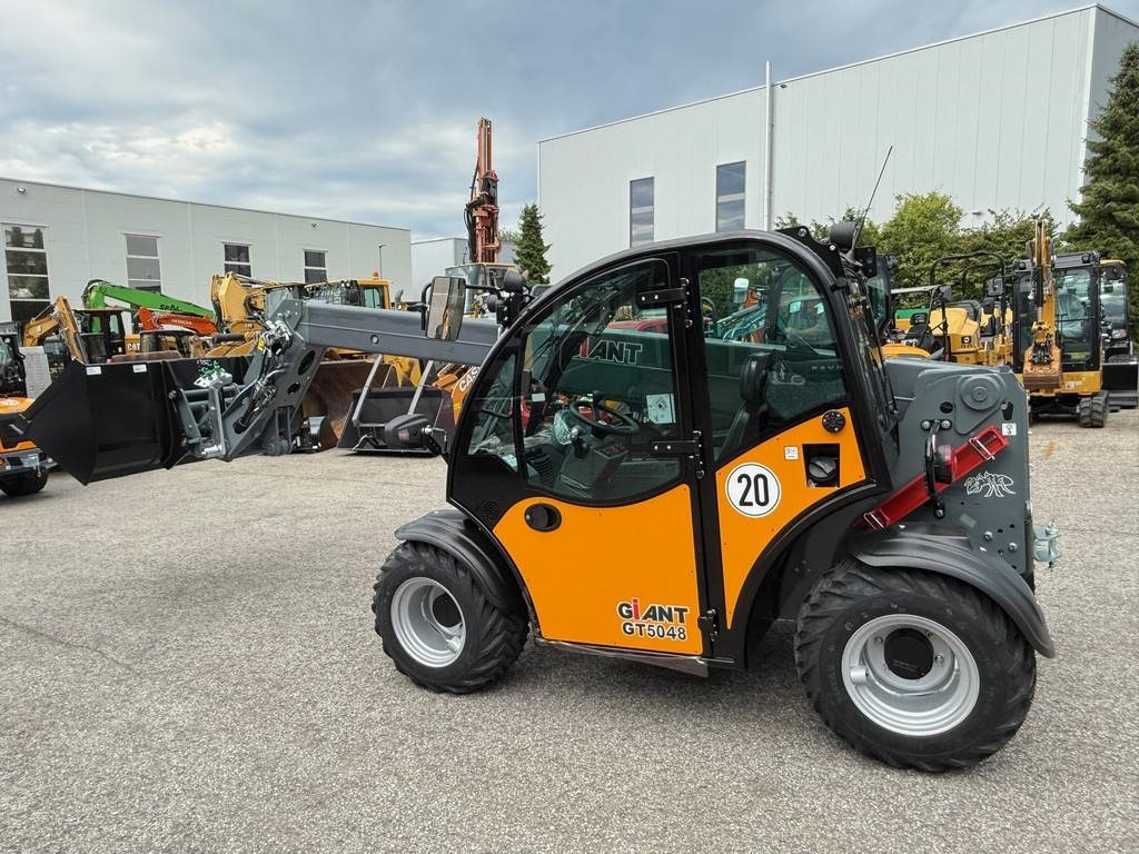 GiANT GT5048 - מפעיל טלסקופי: תמונה 2 GiANT GT5048 - מפעיל טלסקופי: תמונה 2
