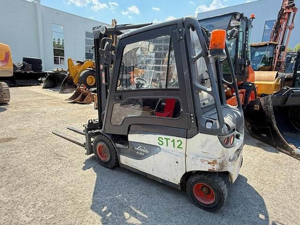 Linde E20-01 - מלגזה חשמלית: תמונה 2 Linde E20-01 - מלגזה חשמלית: תמונה 2
