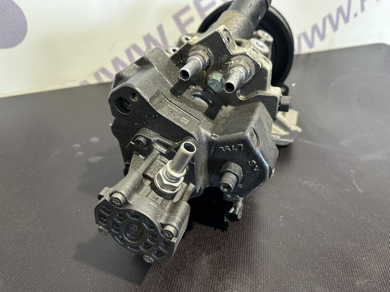 Bosch TGX - משאבת דלק עבור משאית: תמונה 3 Bosch TGX - משאבת דלק עבור משאית: תמונה 3