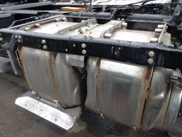 DAF XF 106 - ממיר קטליטי עבור משאית: תמונה 3 DAF XF 106 - ממיר קטליטי עבור משאית: תמונה 3