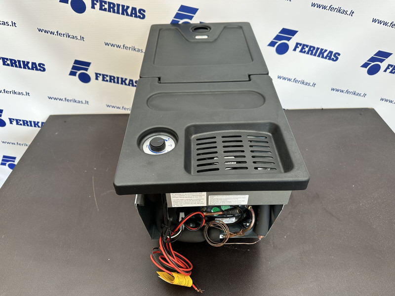 DAF XF105 / XF106 - תא ופנים הרכב עבור משאית: תמונה 4 DAF XF105 / XF106 - תא ופנים הרכב עבור משאית: תמונה 4