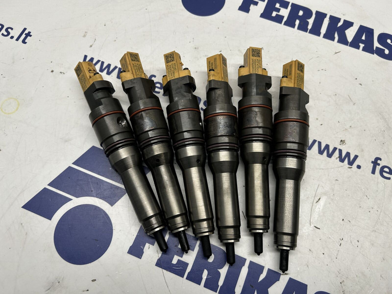 DAF injectors set - מסנן דלק עבור משאית: תמונה 1 DAF injectors set - מסנן דלק עבור משאית: תמונה 1