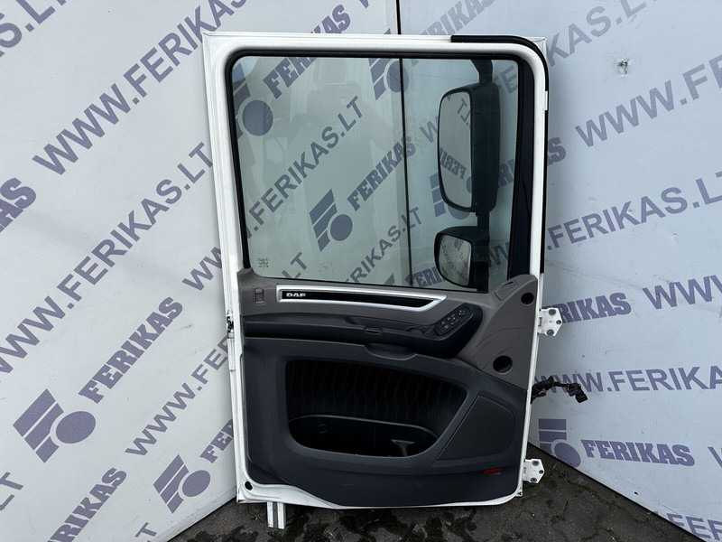 DAF left side - דלת וחלקים עבור משאית: תמונה 2 DAF left side - דלת וחלקים עבור משאית: תמונה 2