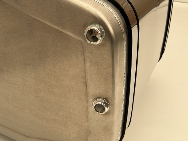 Hydraulic aluminum oil tank 250L - מכל הידרולי עבור משאית: תמונה 5 Hydraulic aluminum oil tank 250L - מכל הידרולי עבור משאית: תמונה 5