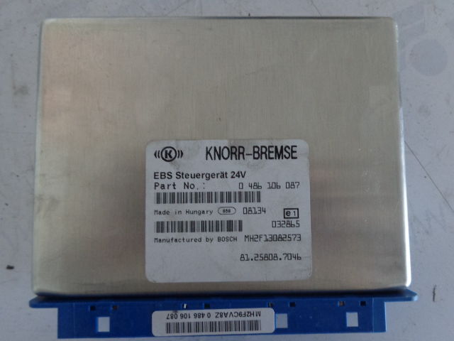 KNORR-BREMSE EBS control - ECU עבור משאית: תמונה 1 KNORR-BREMSE EBS control - ECU עבור משאית: תמונה 1