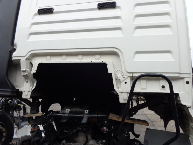 MAN Perfect condition EUROPE DELIVERY - תא ופנים הרכב עבור משאית: תמונה 5 MAN Perfect condition EUROPE DELIVERY - תא ופנים הרכב עבור משאית: תמונה 5