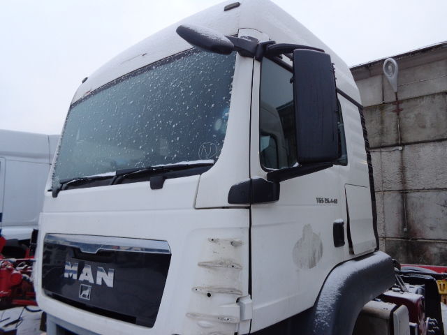 MAN TGS - תא ופנים הרכב עבור משאית: תמונה 1 MAN TGS - תא ופנים הרכב עבור משאית: תמונה 1