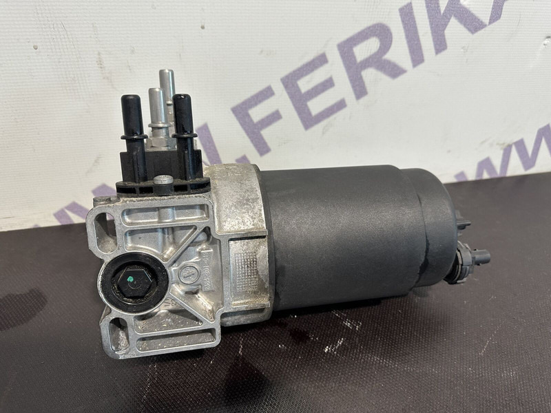 MAN fuel filter housing - מסנן דלק עבור משאית: תמונה 2 MAN fuel filter housing - מסנן דלק עבור משאית: תמונה 2