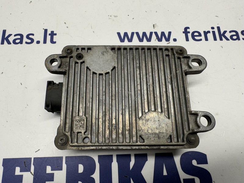 Mercedes-Benz distance radar sensor - חיישן עבור משאית: תמונה 2 Mercedes-Benz distance radar sensor - חיישן עבור משאית: תמונה 2