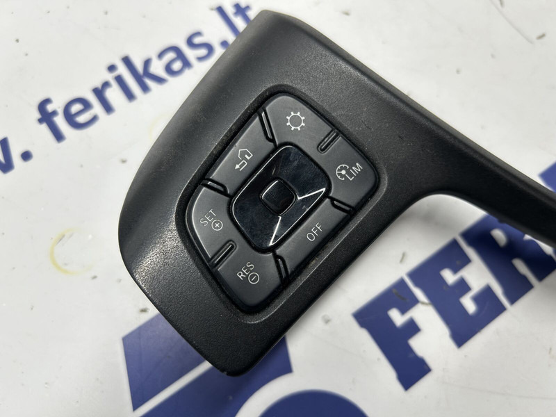 פגוש עבור משאית Mercedes-Benz steering wheel buttons: תמונה 6