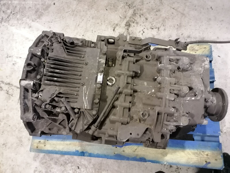 Renault - תיבת הילוכים עבור משאית: תמונה 3 Renault - תיבת הילוכים עבור משאית: תמונה 3