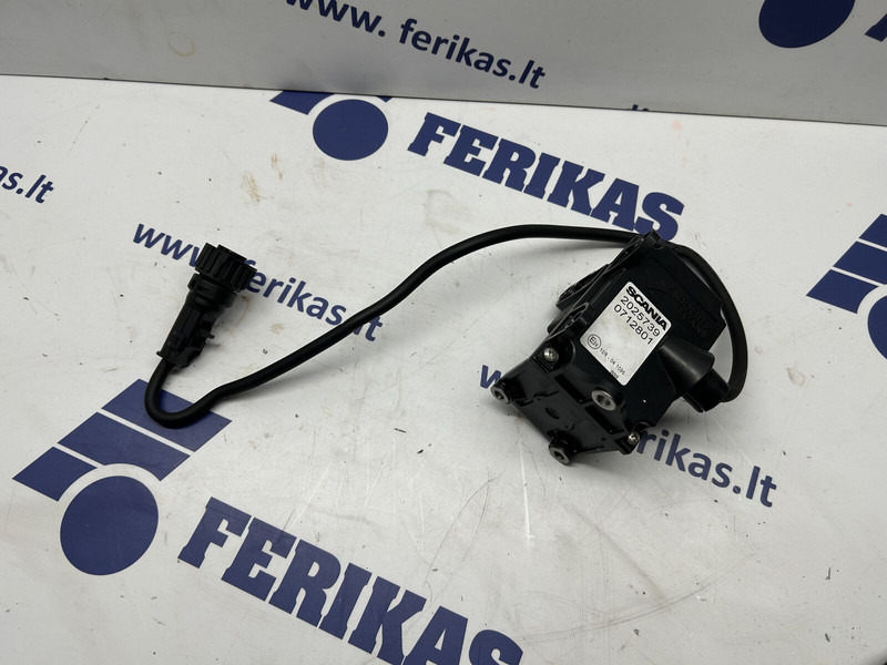 Scania battery equaliser - חיישן עבור משאית: תמונה 1 Scania battery equaliser - חיישן עבור משאית: תמונה 1