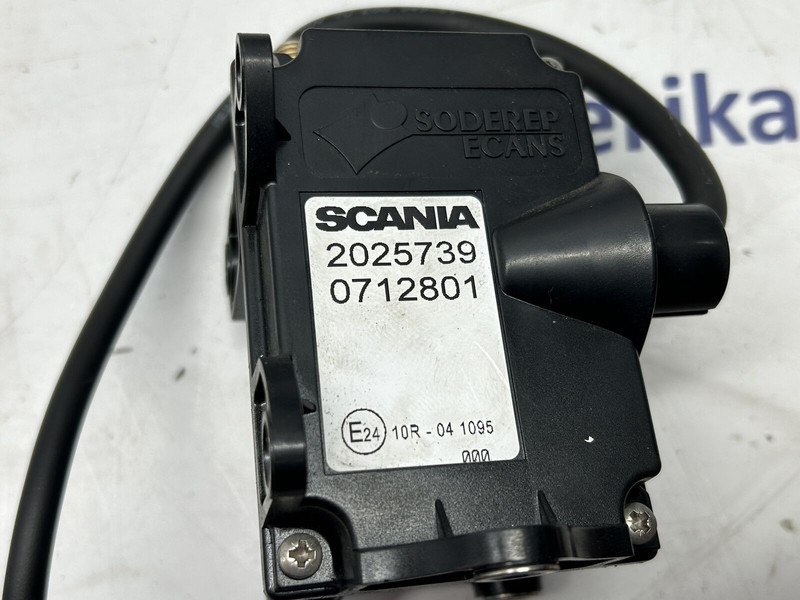 Scania battery equaliser - חיישן עבור משאית: תמונה 3 Scania battery equaliser - חיישן עבור משאית: תמונה 3