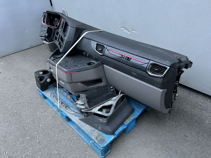 Scania complete dashboard - פגוש עבור משאית: תמונה 2 Scania complete dashboard - פגוש עבור משאית: תמונה 2