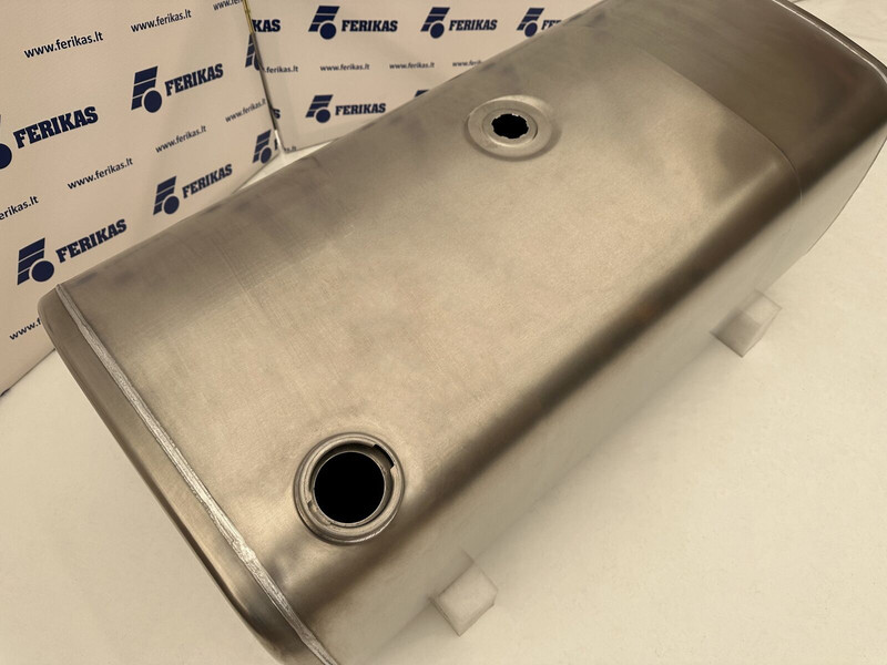Volvo New aluminum fuel tank 410L - מכל דלק עבור משאית: תמונה 4 Volvo New aluminum fuel tank 410L - מכל דלק עבור משאית: תמונה 4