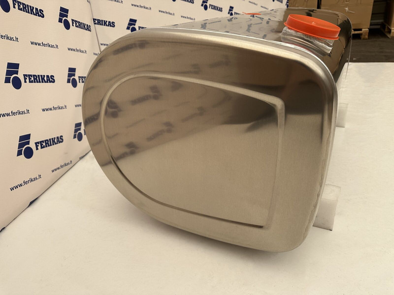 Volvo Renault - מכל דלק עבור משאית: תמונה 3 Volvo Renault - מכל דלק עבור משאית: תמונה 3