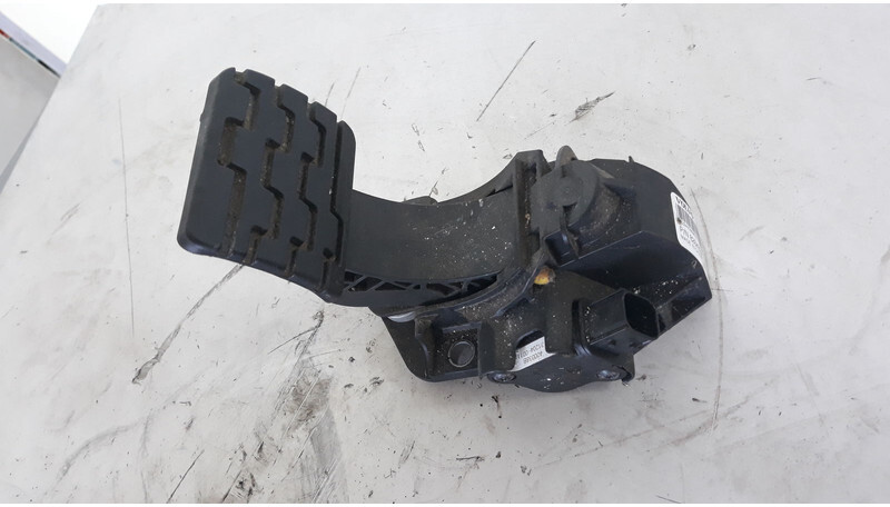 Volvo acceleration pedal - דוושה עבור משאית: תמונה 3 Volvo acceleration pedal - דוושה עבור משאית: תמונה 3