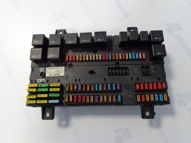 Volvo fuse relay protection box 20568055 , 20476480 "WORLDWIDE DELIVER - מערכת חשמל עבור משאית: תמונה 3 Volvo fuse relay protection box 20568055 , 20476480 "WORLDWIDE DELIVER - מערכת חשמל עבור משאית: תמונה 3