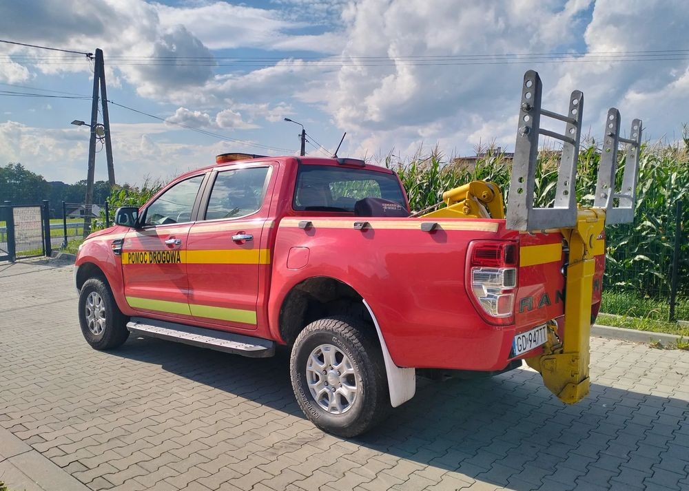 Ford Ranger 4x4 holownik pomoc drogowa - משאית גרירה: תמונה 1 Ford Ranger 4x4 holownik pomoc drogowa - משאית גרירה: תמונה 1