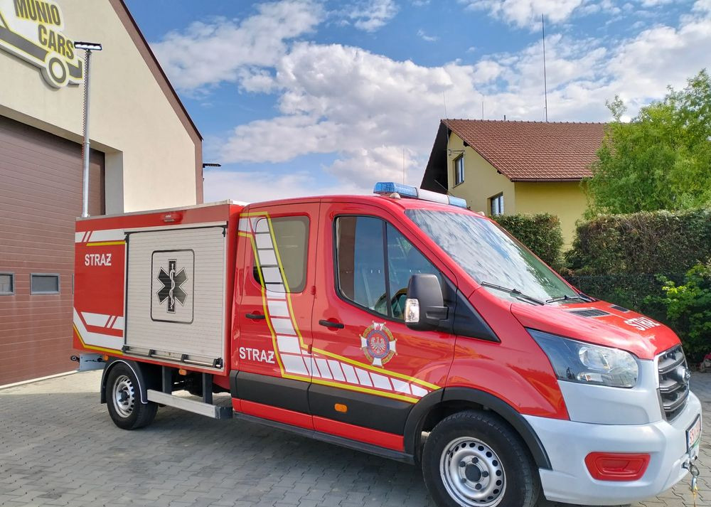 Ford Transit 2.0 TDCI Straż Strażacki Pożarniczy - משאית אש: תמונה 4 Ford Transit 2.0 TDCI Straż Strażacki Pożarniczy - משאית אש: תמונה 4