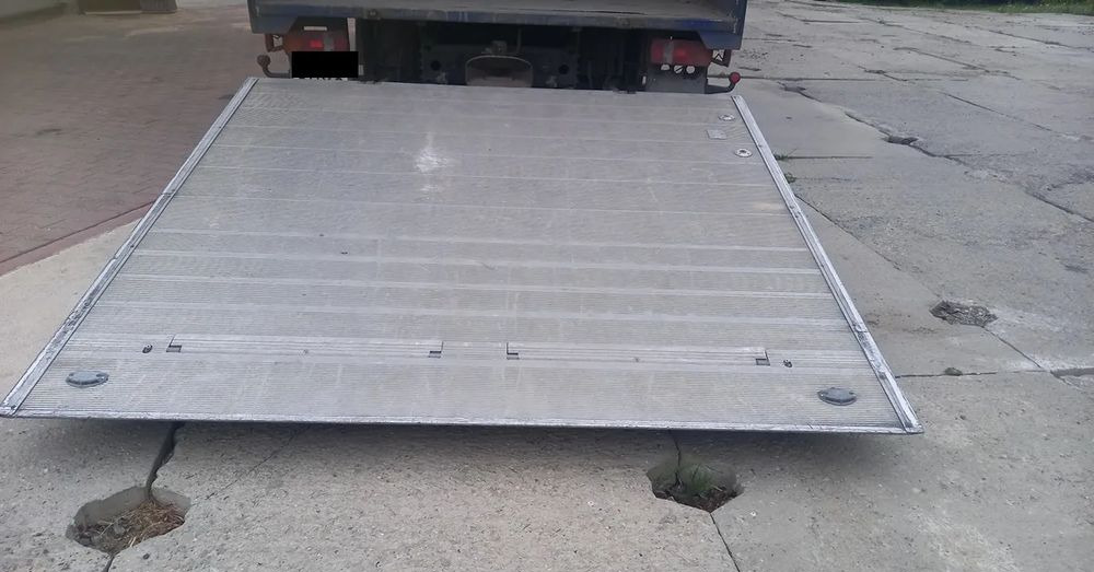 Inny WINDA ZAŁADOWCZA UDŹWIG 2000 KG. - מעלית אחורית: תמונה 2 Inny WINDA ZAŁADOWCZA UDŹWIG 2000 KG. - מעלית אחורית: תמונה 2