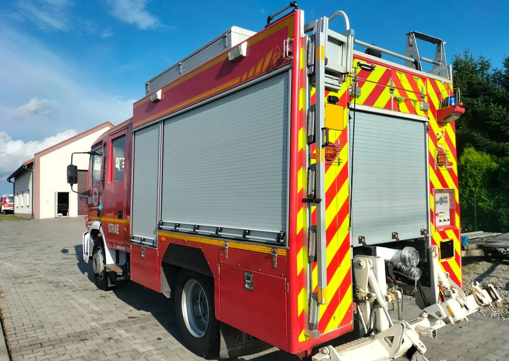 Iveco Eurocargo 140E24 Straż Strażacki pożarniczy feuerwehr hasici vatrogasno - משאית אש: תמונה 3 Iveco Eurocargo 140E24 Straż Strażacki pożarniczy feuerwehr hasici vatrogasno - משאית אש: תמונה 3