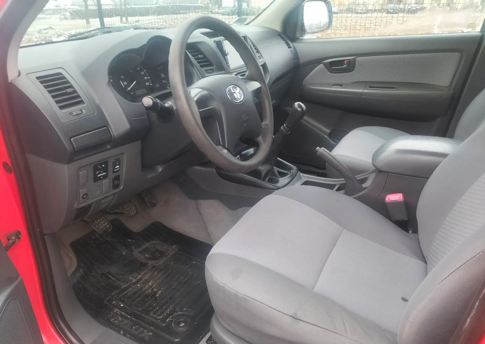 משאית אש, טנדר Toyota Hilux 2.5D 4x4, straż, strażacki, pożarniczy: תמונה 7