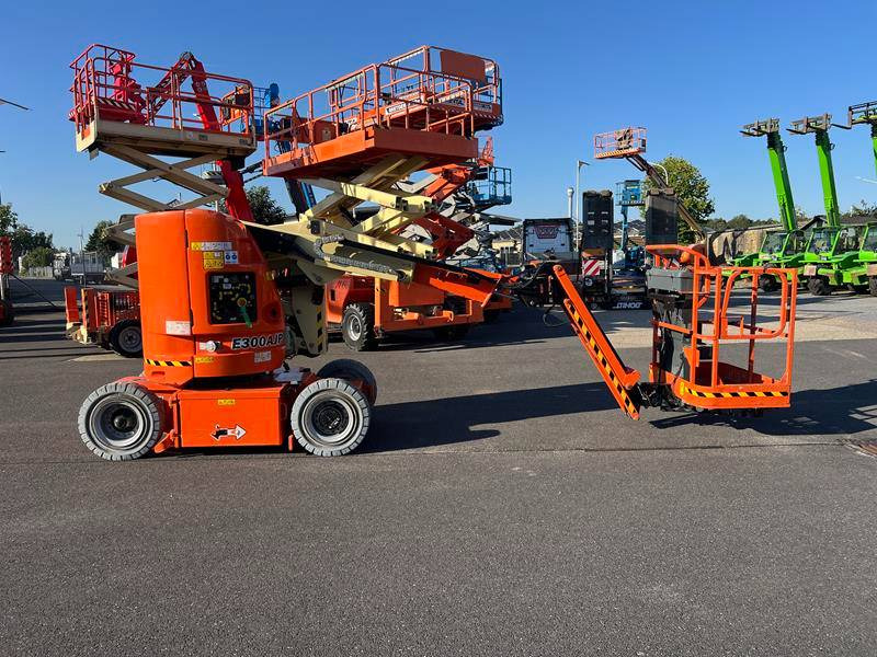 JLG E300 AJP elektro 11m (1791) - זרוע מרפקי: תמונה 1 JLG E300 AJP elektro 11m (1791) - זרוע מרפקי: תמונה 1