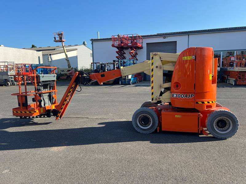JLG E300 AJP elektro 11m (1791) - זרוע מרפקי: תמונה 5 JLG E300 AJP elektro 11m (1791) - זרוע מרפקי: תמונה 5