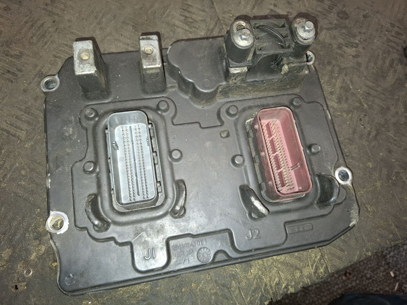 Cummins P 5317106 CM2350 ECM PCM - ECU: תמונה 1 Cummins P 5317106 CM2350 ECM PCM - ECU: תמונה 1