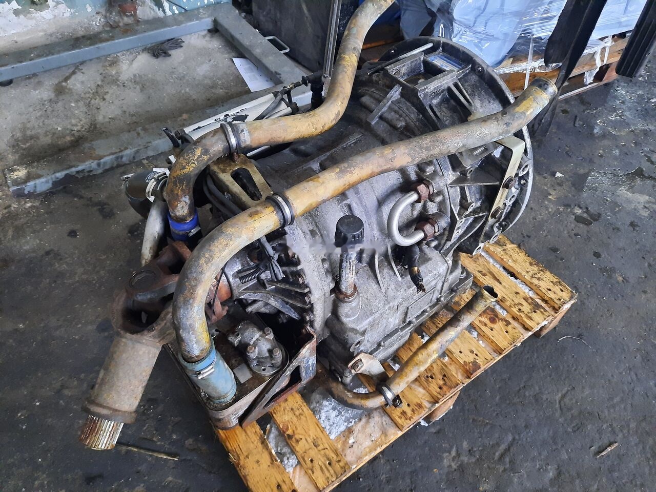 IVECO ZF 6HP604C Cursor 8. 6HP594C IVECO Cursor 8 - תיבת הילוכים עבור אוטובוס: תמונה 3 IVECO ZF 6HP604C Cursor 8. 6HP594C IVECO Cursor 8 - תיבת הילוכים עבור אוטובוס: תמונה 3