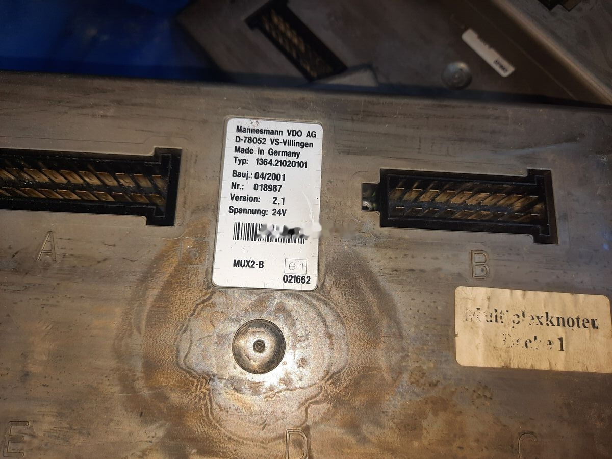 MAN ZR2-BS - VDO D78052 VS MAN CYTI - ECU עבור אוטובוס: תמונה 4 MAN ZR2-BS - VDO D78052 VS MAN CYTI - ECU עבור אוטובוס: תמונה 4