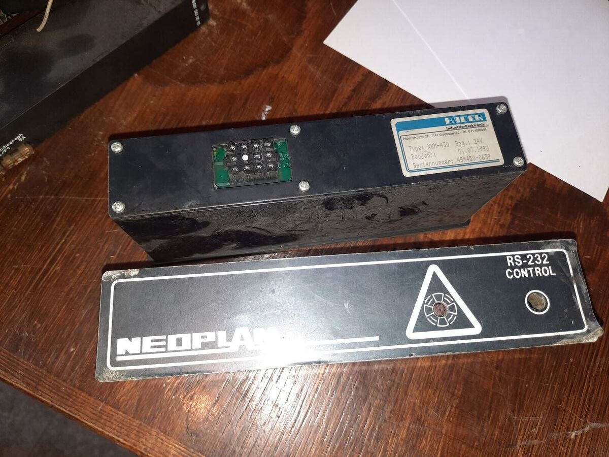 Neoplan RS-232 / NSM-450 Neoplan - ECU עבור אוטובוס: תמונה 1 Neoplan RS-232 / NSM-450 Neoplan - ECU עבור אוטובוס: תמונה 1