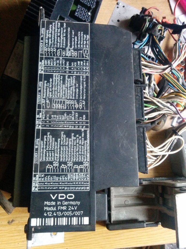 Neoplan RS-232 / NSM-450 Neoplan - ECU עבור אוטובוס: תמונה 5 Neoplan RS-232 / NSM-450 Neoplan - ECU עבור אוטובוס: תמונה 5