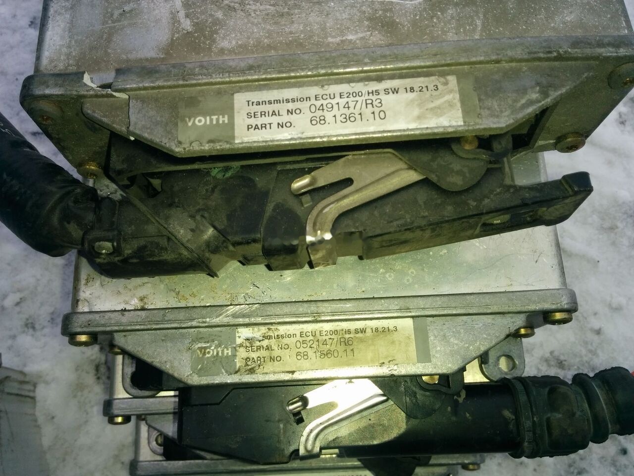 Scania VOITH 864.3E 4HT2R2 Neoplan Volvo Scania Volvo - ECU עבור אוטובוס: תמונה 4 Scania VOITH 864.3E 4HT2R2 Neoplan Volvo Scania Volvo - ECU עבור אוטובוס: תמונה 4