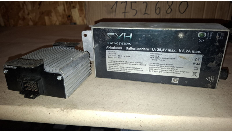 Spheros Converter 24V/12V 4A Scania - מערכת חשמל: תמונה 4 Spheros Converter 24V/12V 4A Scania - מערכת חשמל: תמונה 4