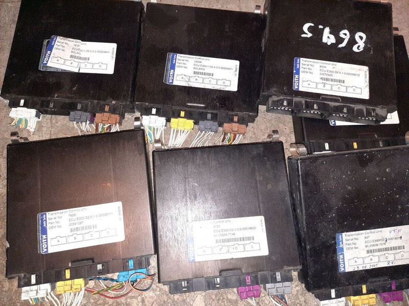 Voith ECU-E300 D2.3.0.0-00018011 - ECU: תמונה 3 Voith ECU-E300 D2.3.0.0-00018011 - ECU: תמונה 3