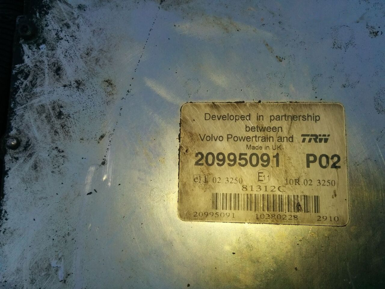 Volvo 20995091 P02. 20577136 P02 20582962 P05. 600581 Volvo - ECU עבור אוטובוס: תמונה 1 Volvo 20995091 P02. 20577136 P02 20582962 P05. 600581 Volvo - ECU עבור אוטובוס: תמונה 1