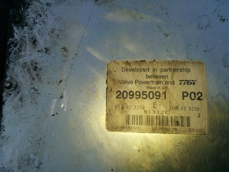Volvo 20995091 P02. 20577136 P02 20582962 P05. - ECU: תמונה 3 Volvo 20995091 P02. 20577136 P02 20582962 P05. - ECU: תמונה 3