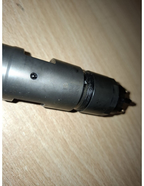 Volvo D7E - משאבת דלק: תמונה 5 Volvo D7E - משאבת דלק: תמונה 5