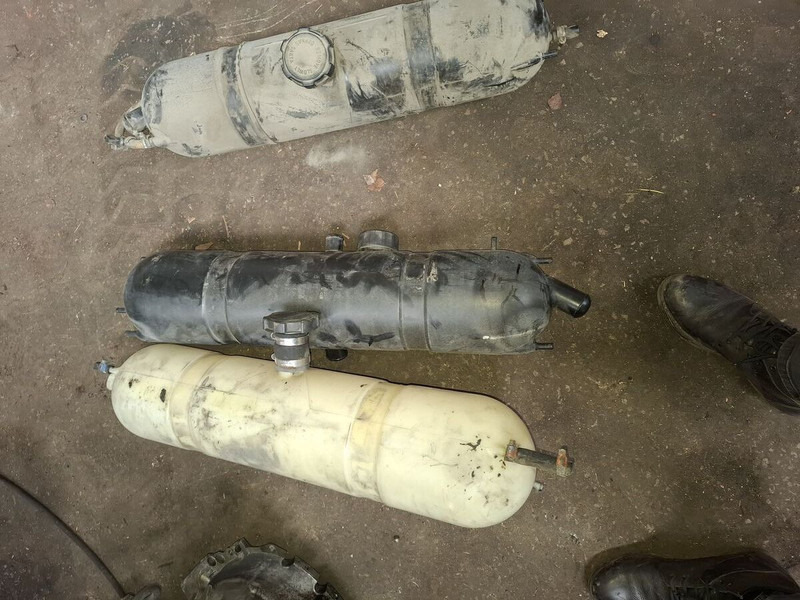 Volvo Scani - מכל הרחבה: תמונה 3 Volvo Scani - מכל הרחבה: תמונה 3