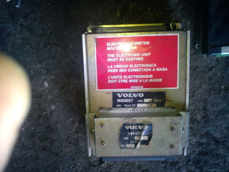 Volvo Вольво 1668887 . 1669865. 1814828 - ECU: תמונה 1 Volvo Вольво 1668887 . 1669865. 1814828 - ECU: תמונה 1